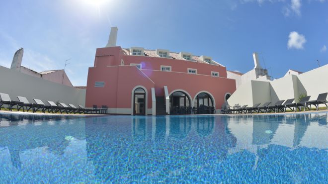 https://newex.headwater.com/holiday-hotels/?HolidayID=181&HotelID=230&HolidayName=Portugal+%2D+Azores+-Portugal+%2D+Azores+%2D+Eastern+Islands+-&HotelName=Charming+Blue%2C+Santa+Maria">Charming Blue, Santa Maria